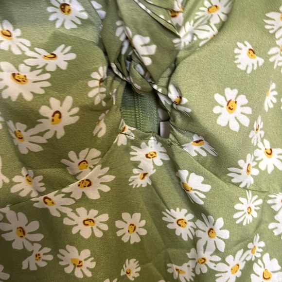 Morrisday the label green daisy mini dress-NWT - Picture 5 of 9